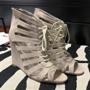 Tan heels